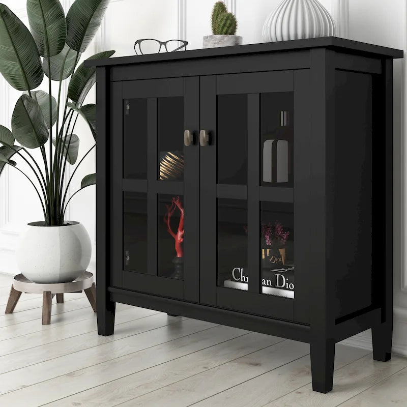 Meuble de rangement bas transitionnel en bois massif de 32 pouces de large avec étagères intérieures pour salon