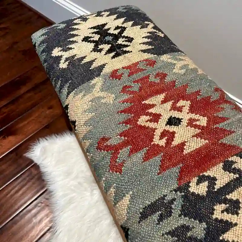 Banc rembourré en kilim fait main avec tiroirs - 14 x 19 x 47