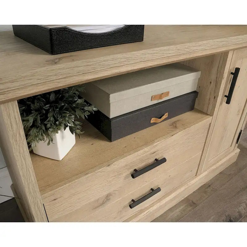 Petit buffet compact avec portes de rangement pour bureau ou salon